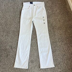 Gap NWT White Vintage Flare High Rise Jeans, Size 26/2